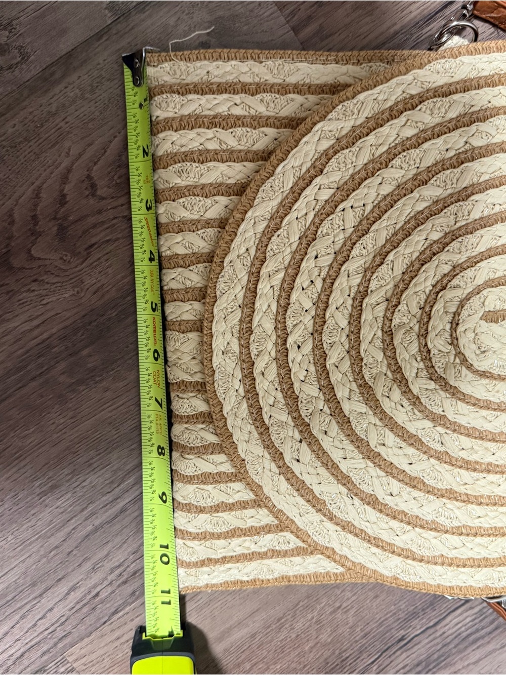 🏝️ NWOT unbranded Woven Straw Clutch - Picture 7 of 8